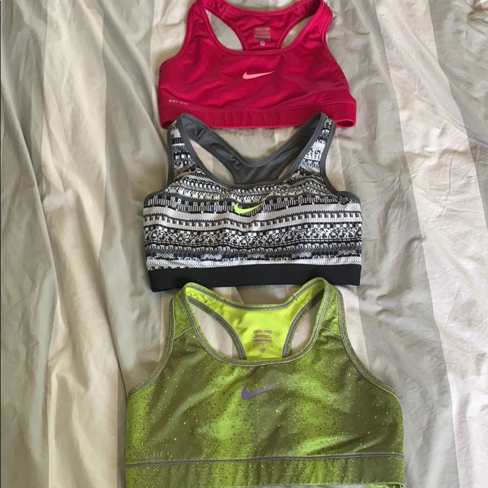 Nike sports bra